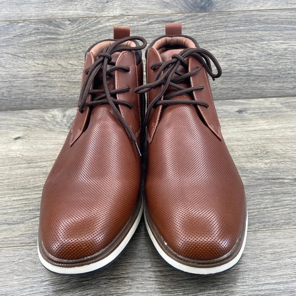Aldo Chukka Boots Mens 10.5 Brown Perforated Lace Up Sneaker Sole
